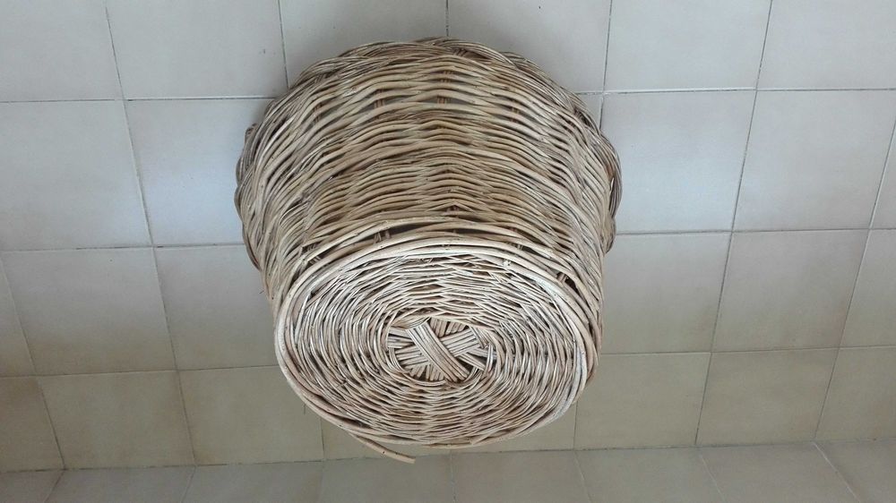 cesto grande arrumação de lenha