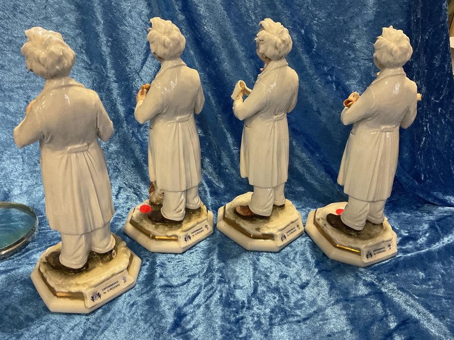 Esculturas capodimonte profissionais 24 cm ,valor unidade 38