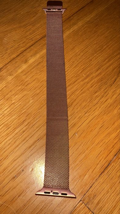 Bracelete malha metálica rosa c/ fecho magnético