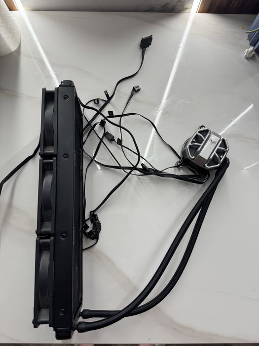 Sapphire NITRO+ S360-A