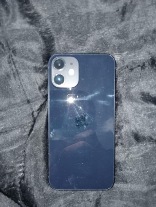 iPhone 12 - 64 gb