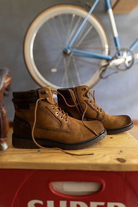 Botas  Camel – Tamanho 41 | Estilo Casual