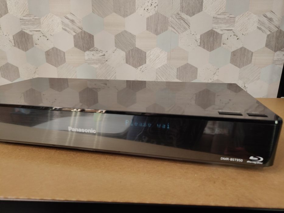 Nagrywarka Blu-ray Panasonic DMR-BST950