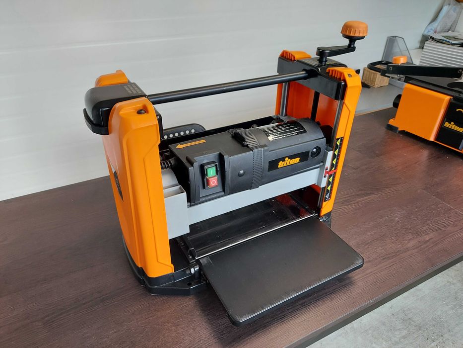 Strugarka / Grubościówka Triton TPT125