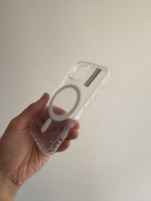Etui przeźroczyste MagSafe do iPhone 13 MINI