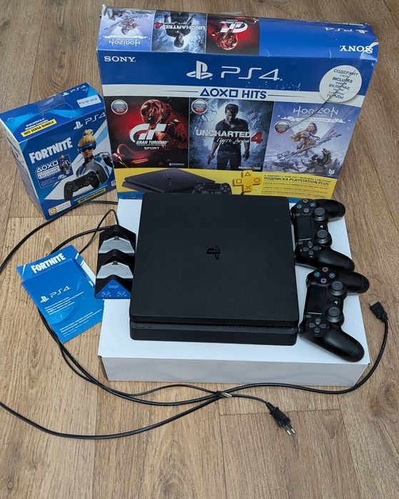 Playstation 4 slim 1TB