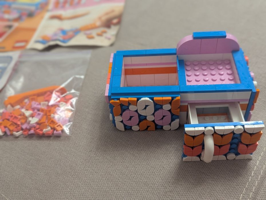 Lego 41907 desk organizer