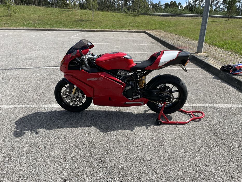 Ducati 999