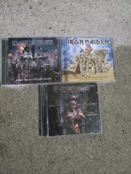 Três cds iron maiden