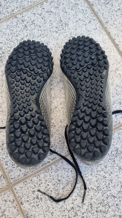 Sapatilhas/Chuteiras Turf 19.3. X (41)