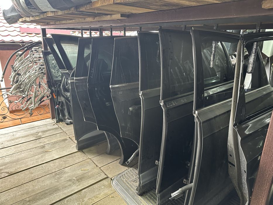 Двері Audi Q7 4M LS9R,LC9X,041,LZ7S,LM7Q