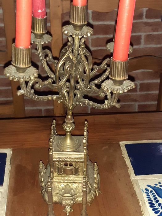 Castiçal Bronze com 5 lumes