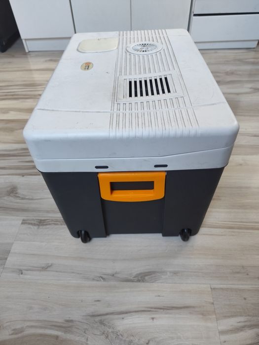 Lodówka turystyczna Peme Ice-on XL Adventure Orange. Pojemność 50 litr