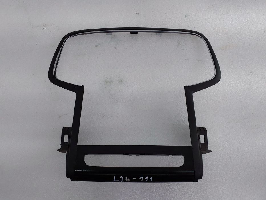 Moldura da consola central / rádio / aro RENAULT Megane IV (B9A/M_)