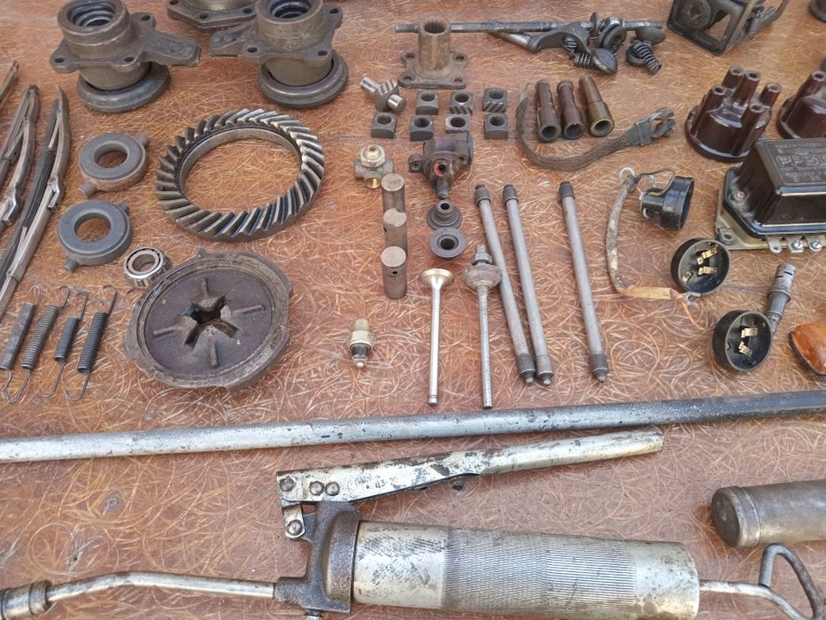 Реле регулятор и други запчасти на заз