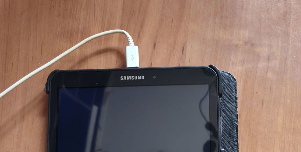 Продам планшет Samsung galaxy tab A 6