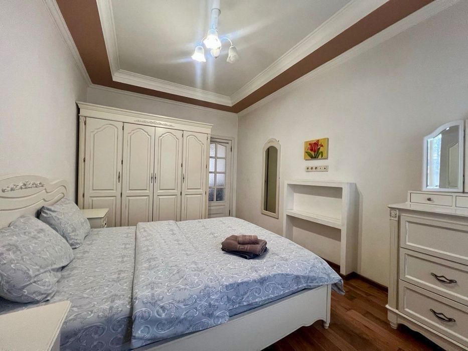 2к Бульвар Тараса Шевченка 2 метро Палац Спорту Арена Центр Подобово