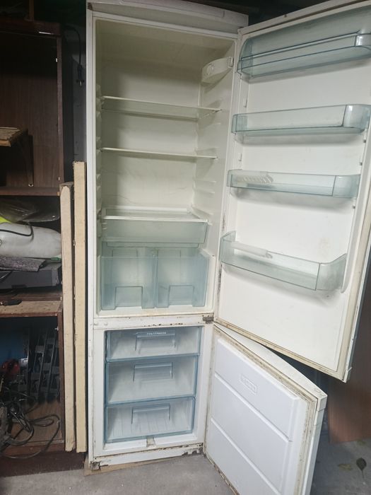 Продам холодильник фірми Електролюкс