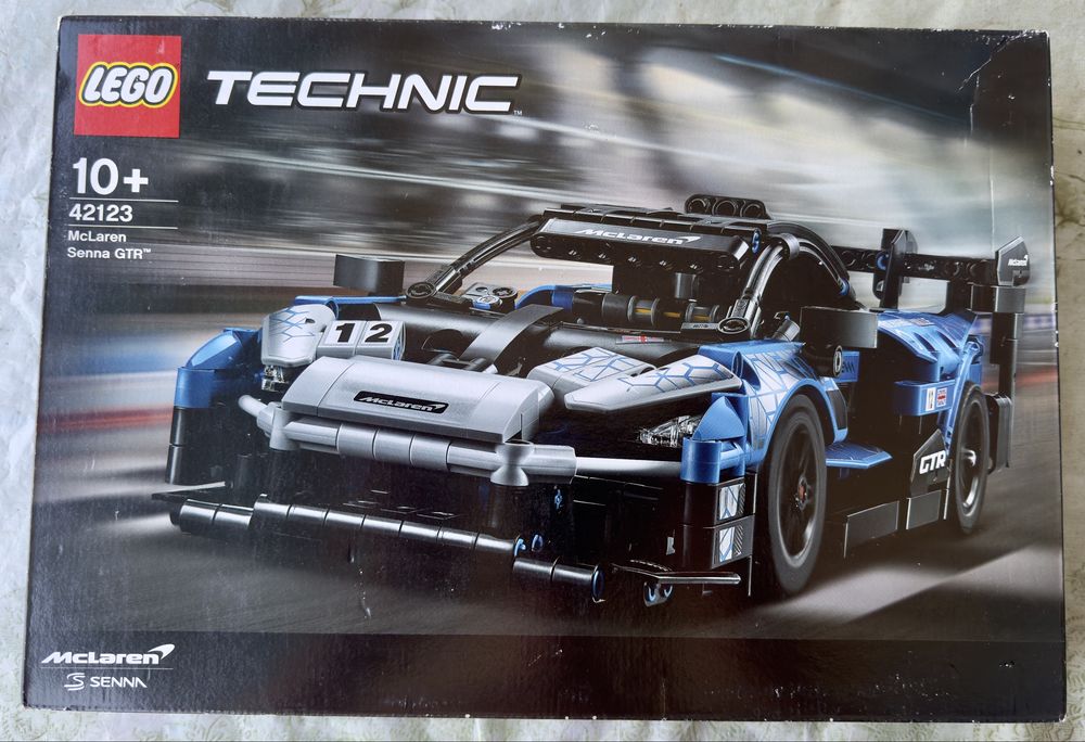 НОВИЙ LEGO Technic McLaren Senna GTR 42123