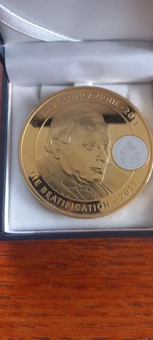 Medal moneta z beatyfikacji Jana Pawła II