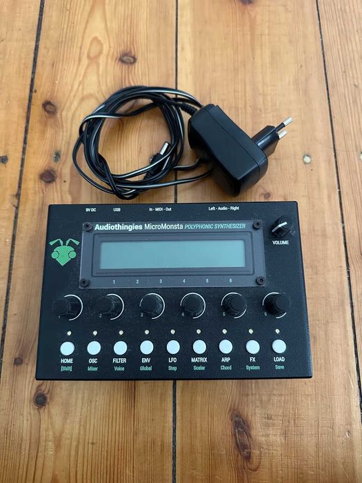 Audiothingies MicroMonsta - 8-голосный синтезатор с мощным звуком, б/у