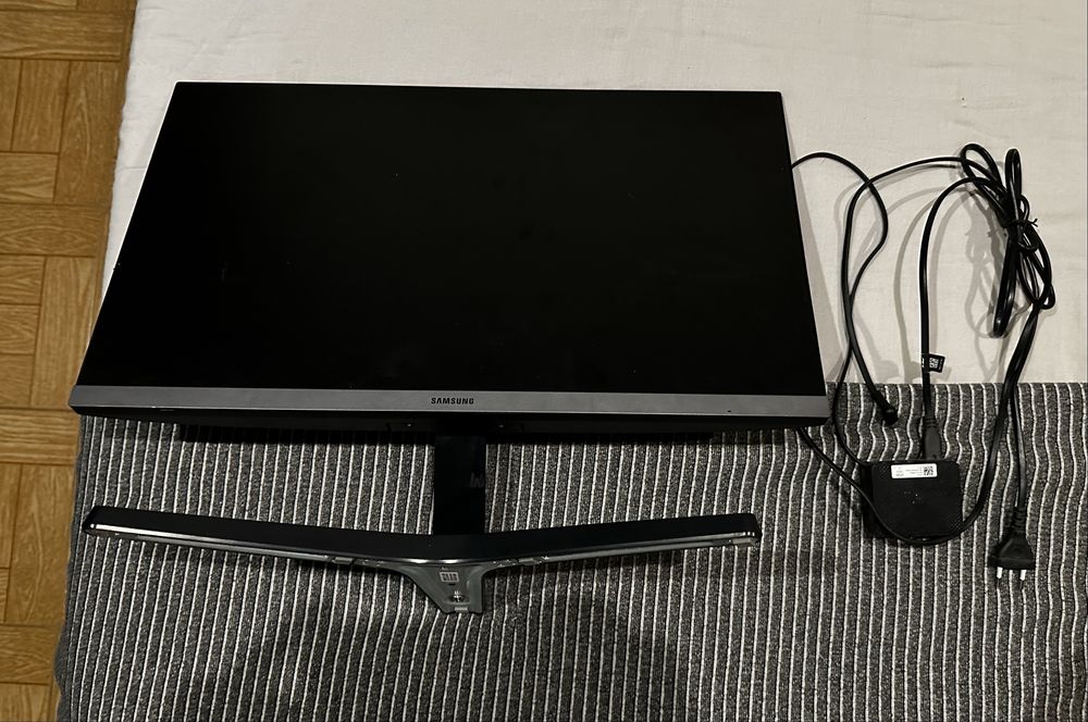 Monitor Samsung 27" & 100Hz