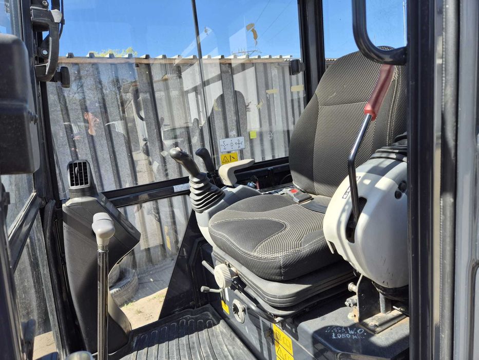 KOPARKA HITACHI ZX19-5 – 2019 r., 950 mth – 1 WŁAŚCICIEL
