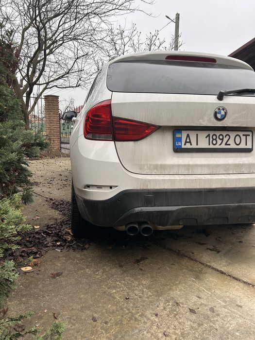 BMW x1 Xdrive28I 2013 року