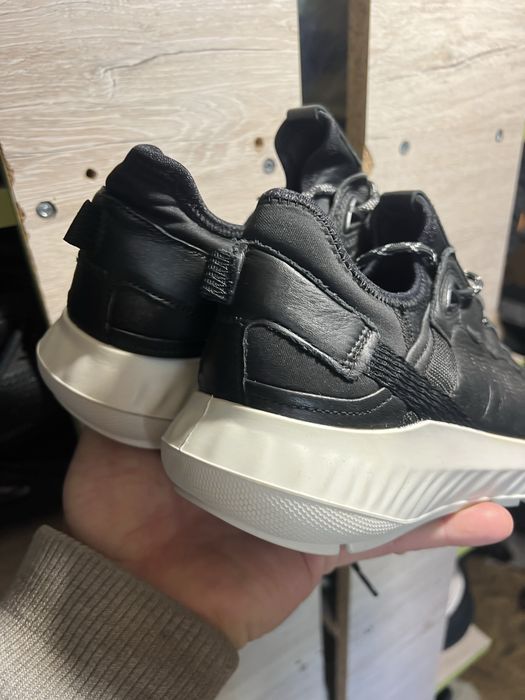 Кросівки Ecco ATH-1FW (унісекс) 40-26,5 см;