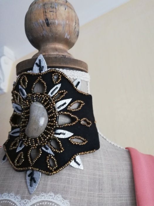 bransoletka wieczorowa.