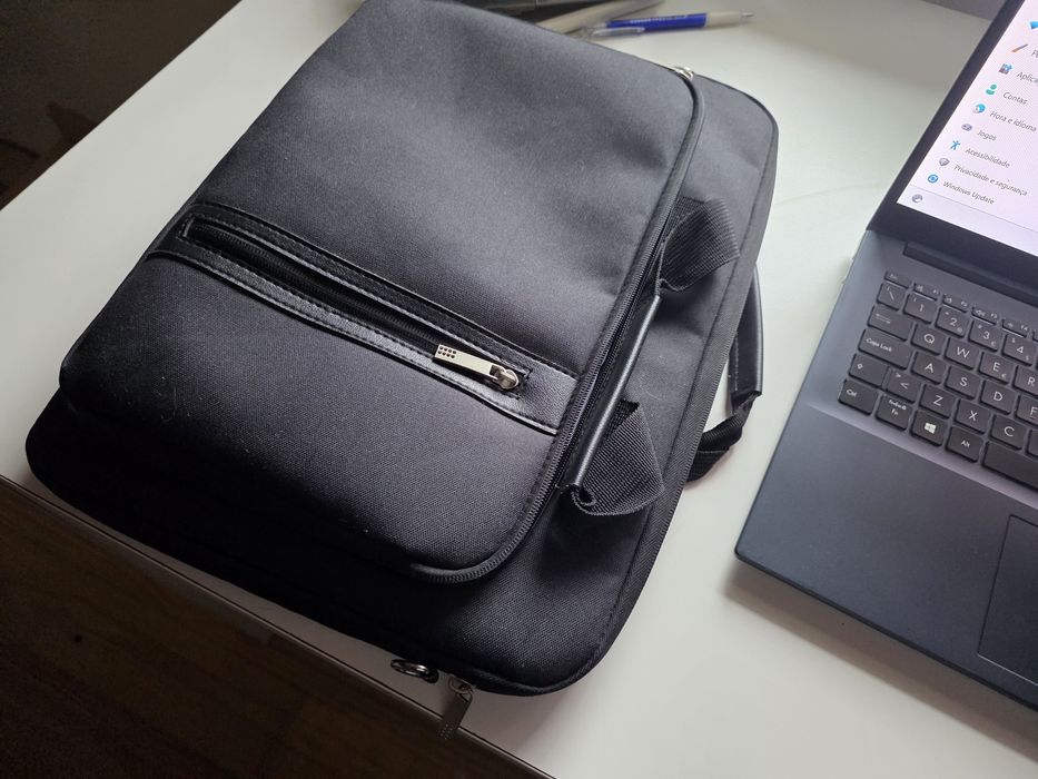 Asus Vivobook Oled 15" Ryzen 7