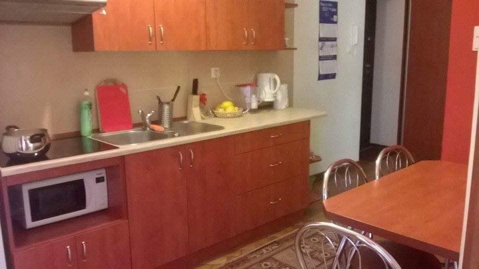 pokój do wynajęcia dla kobiety