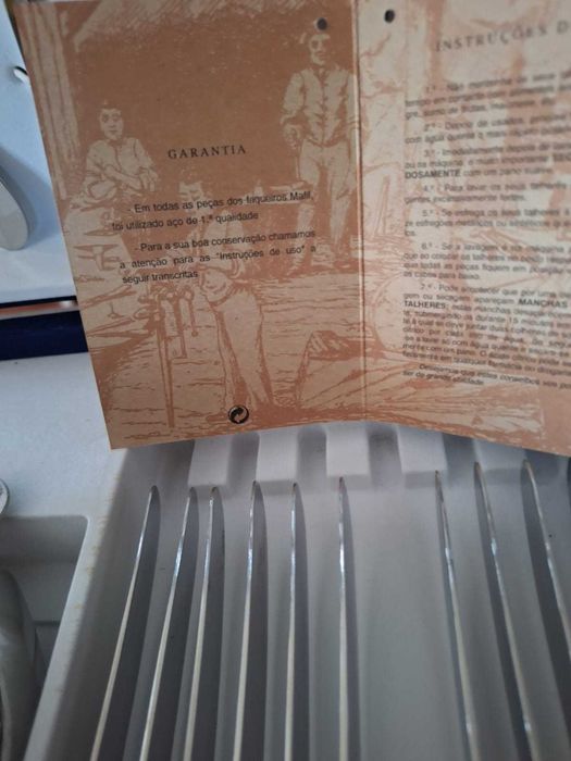Complete Cutlery Set MAFIL447404056741816321
