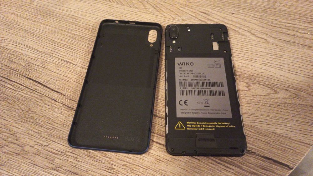 Telefon WIKO Y80 + ładowarka