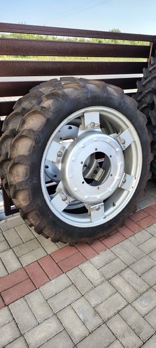 Koła wąskie międzyrzędowe 210/95 R32 i 230/95 R44 New Holland, Case