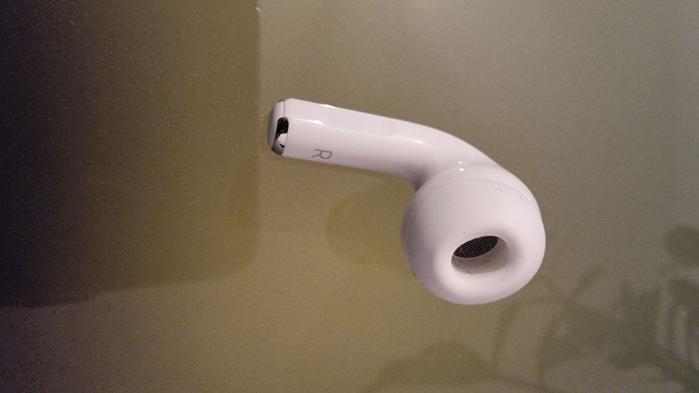 1 -  Apple AirPod Pro 3ª Geração - Lado Direito [R]