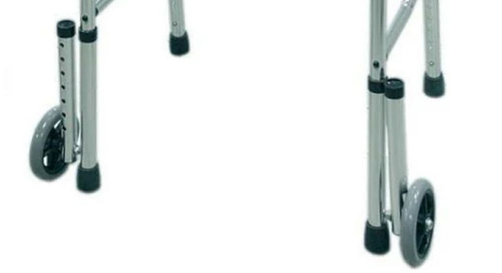 Par de pernas com rodas para andarilho