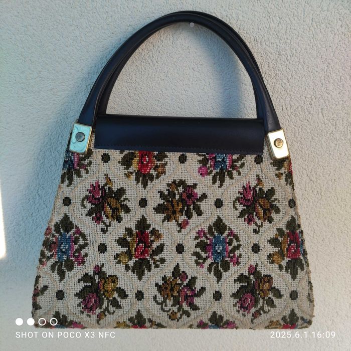 Torebka gobelinowa do reki