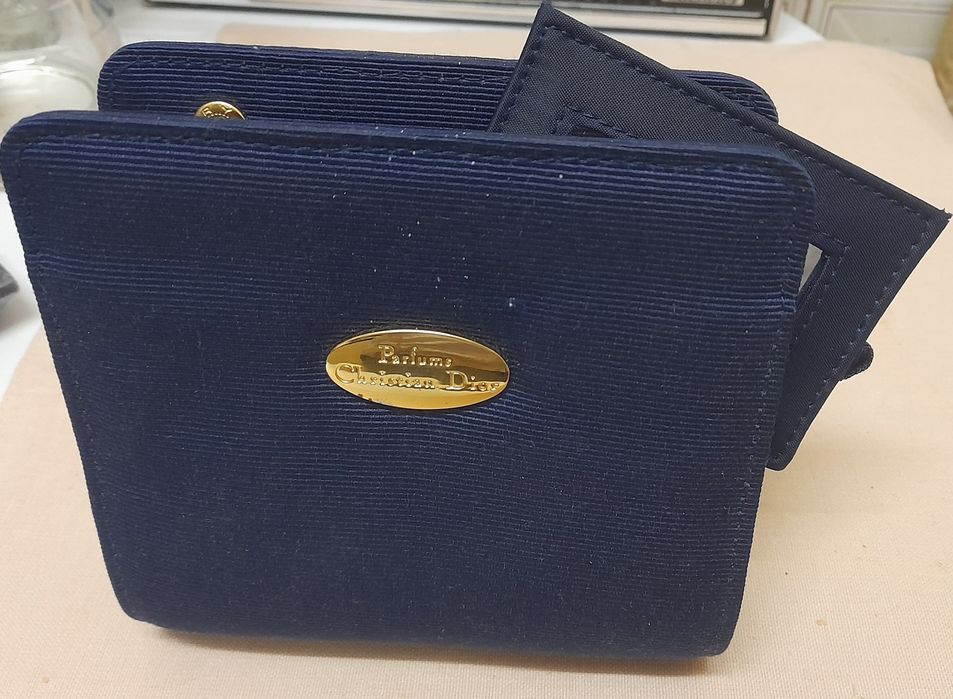 Bolsa  Christian Dior Parfums com espelho