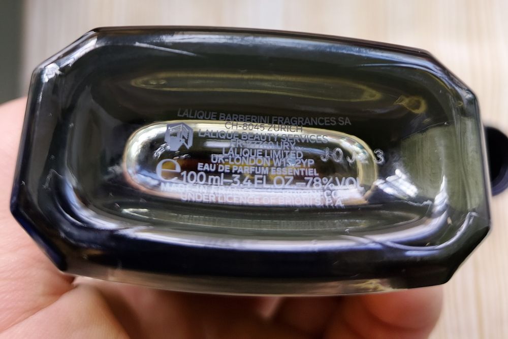 Парфюм чоловічий Brioni Essentiel