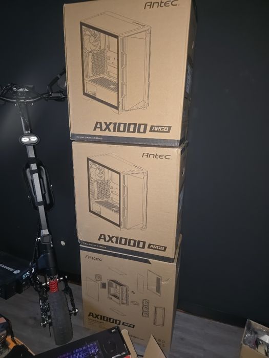 2x PC Gaming RYZEN , GTX 1070 ou 1060, 16GB RAM, teclado rato headphones novos