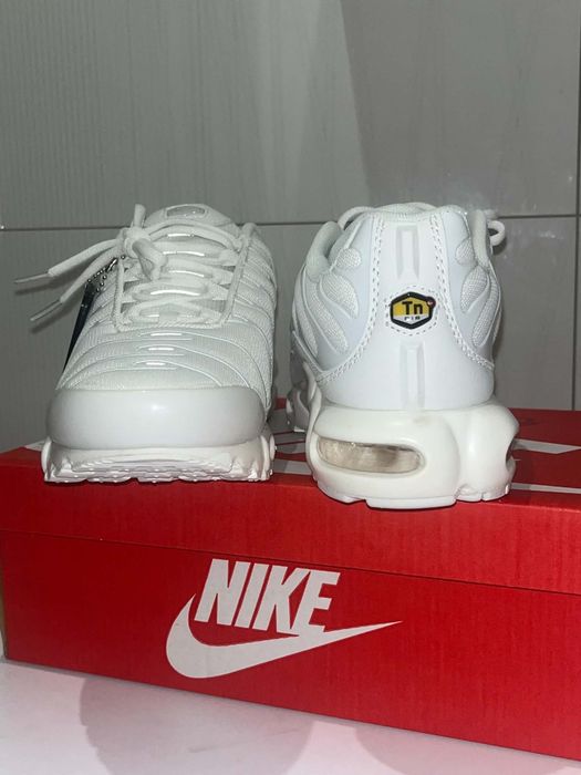 Nike TN biale rozmiar 42