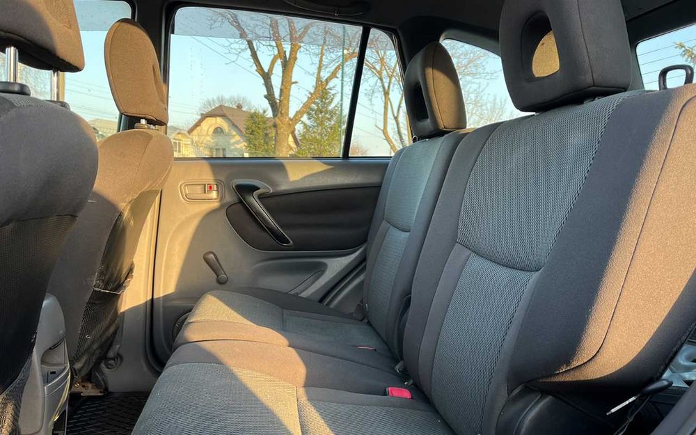Toyota RAV4 2002