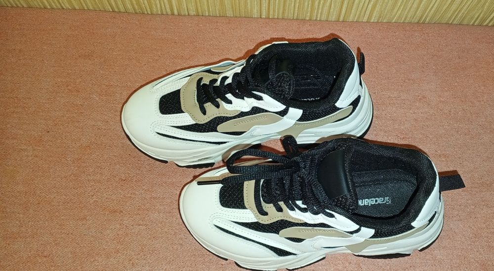 Кросівки кросовки -36 р