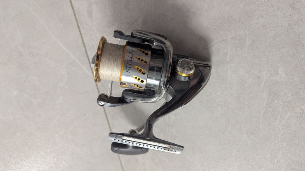 Shimano stella 4000.