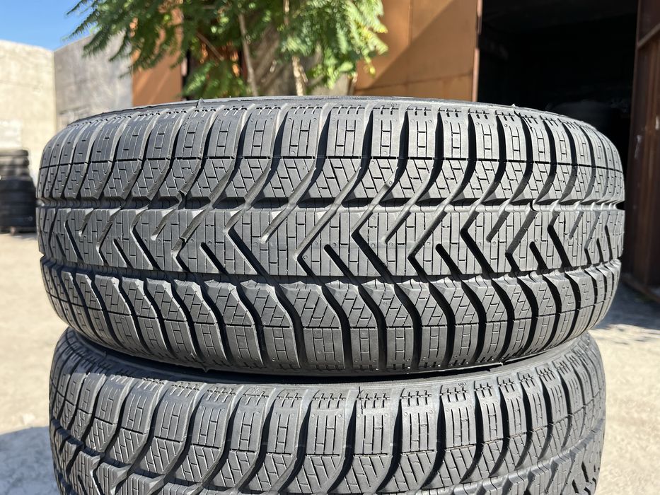 195/55 r17 Pirelli SnowControl 3 24 год 99% Резина зимняя