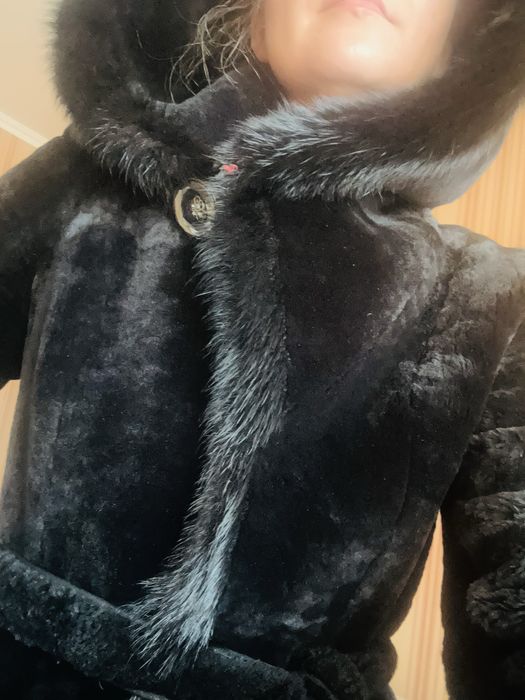 Натуральна шуба жіноча мутонова розмір 44