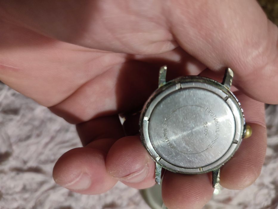 Продам часы СССР