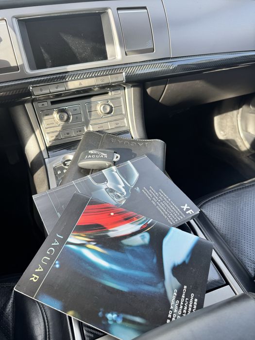 Jaguar xf 3.0  v6 luxury S  portofolio