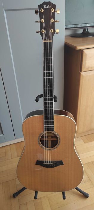 Gitara elektroakustyczna Taylor DN8 (810) 2011 r.
